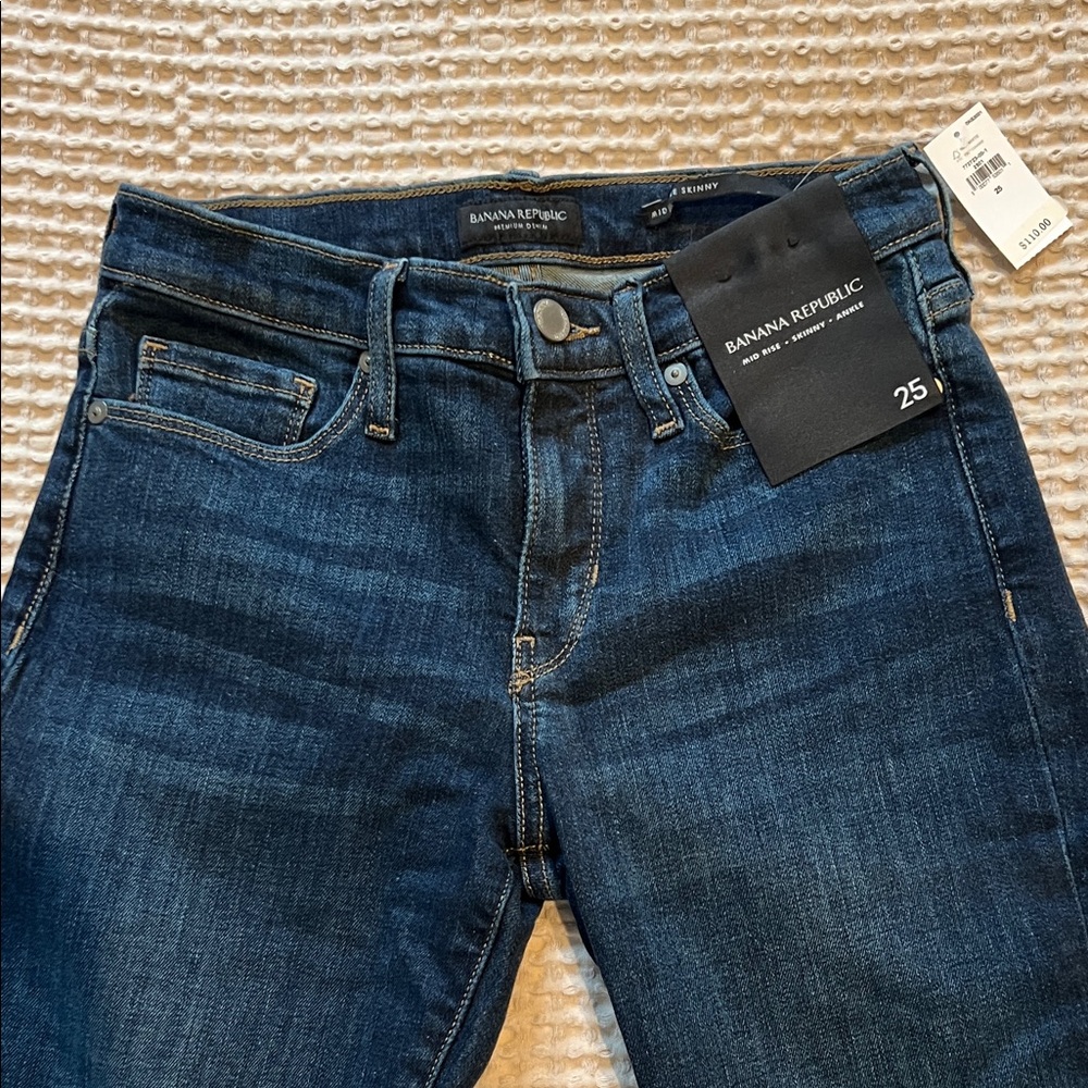 Banana Republic Women's Dark Blue Jeans -mid-rise skinny ankle